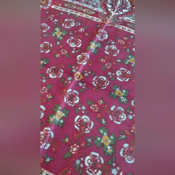 Vintage 💯 Silk Scarf William Morris Style Paisley Red & Gold - Picture 8 of 16